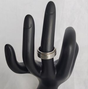 MEN'S ROTATING RING